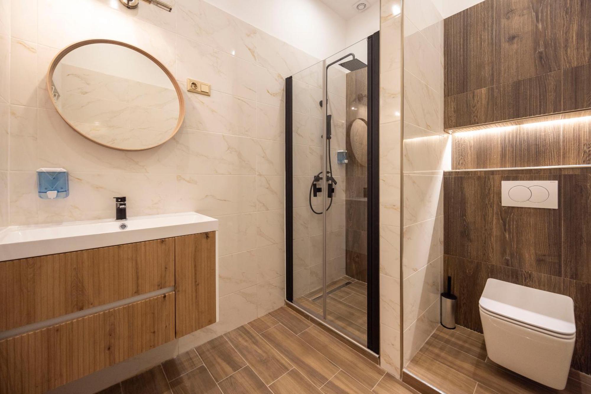 Exclusive Downtown Quentin Residence By Prestige Homes Budapest Exterior photo